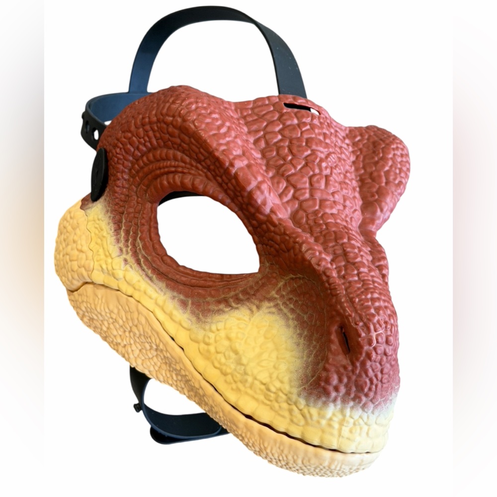 Mattel Jurassic World Velociraptor Chomping Mask – Dinosaur Mask Moving Jaw‎